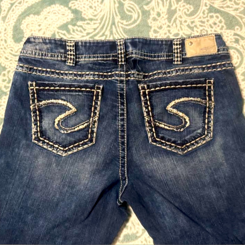 Silver Jeans Boot Cut size 18 - 33 Length 
NWOT